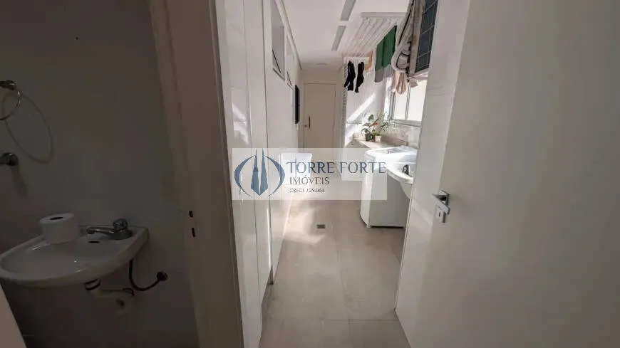 Imagem Belíssimo apartamento 187 m² 4 dormitórios sendo 1 suíte 2 vagas Campo Belo