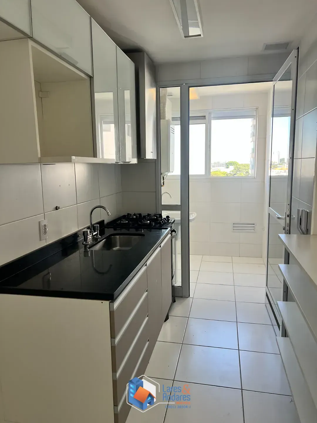 Imagem Apartamento para venda em Vila Anastácio com 2 quartos, sendo 1 suíte, 70m²