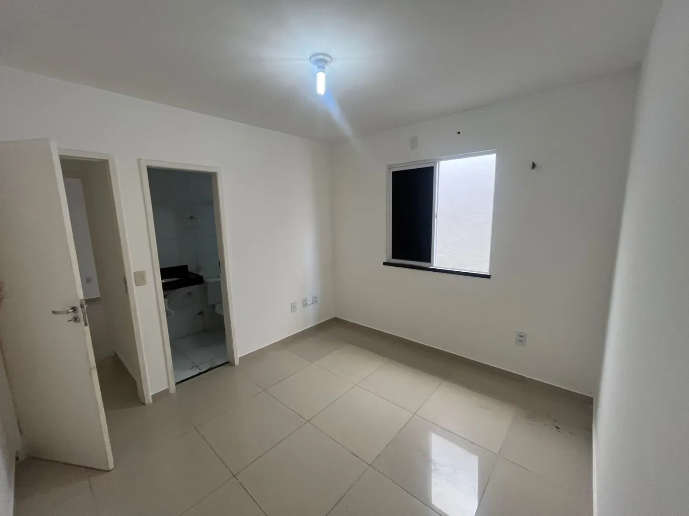 Imagem Casa para Venda em Fortaleza, Sapiranga, 3 dormitórios, 3 suítes, 3 vagas