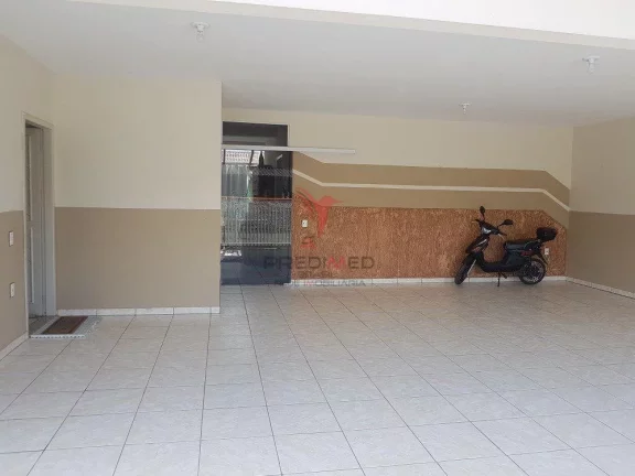Imagem Casa 3 quartos com suítes na Penha