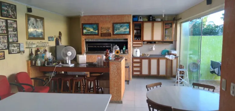 Imagem Casa com 2 Quartos à Venda, 120 m² em Capão Novo - Capão da Canoa