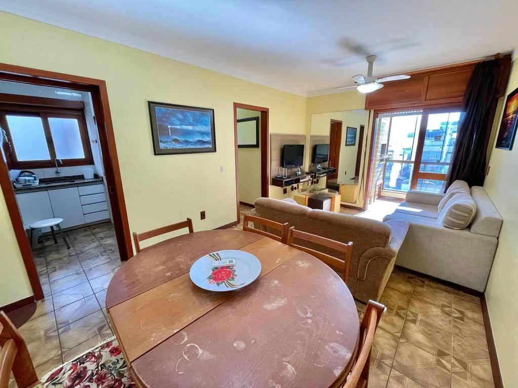 Apartamento 2 Dormitórios - Bairro Centro