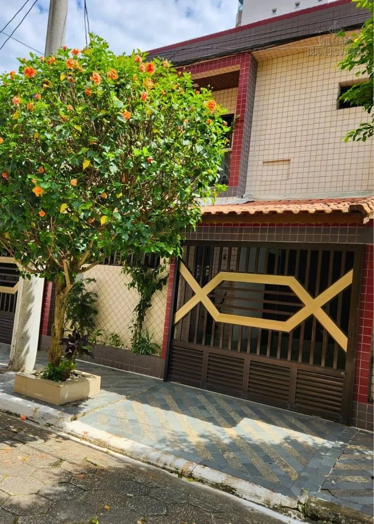 Imagem Sobrado 2 dormitórios sendo 2 suítes no bairro Guilhermina