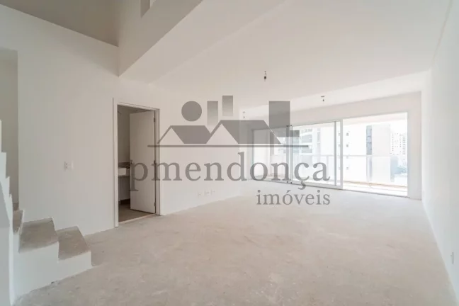Imagem Apartamento Duplex com 111m² no Sumaré ao lado do metrô.