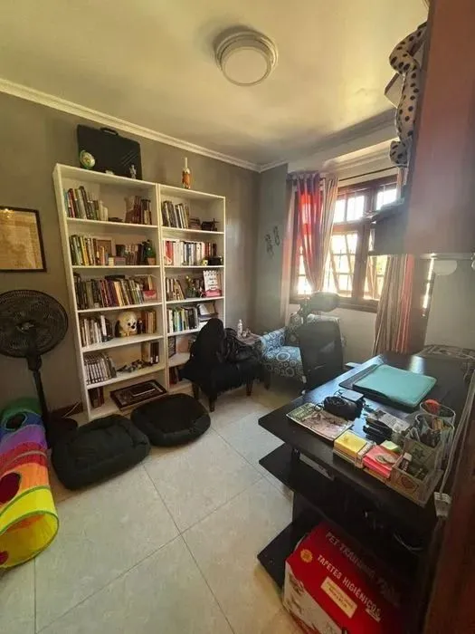 Imagem Residência de Luxo em Condomínio Fechado com 4 Dormitórios, 3 Suítes e Área de Lazer Privativa - São Lucas, Viamão/RS