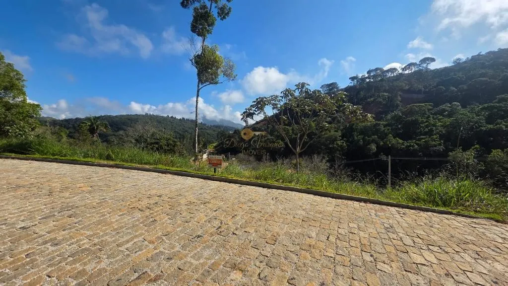 Imagem Terreno em Condomínio para Venda em Teresópolis / RJ no bairro Albuquerque
