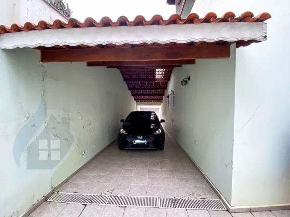 Imagem Casa com 2 dormitórios sendo 1 suíte, 2 banheiros, 4 vagas de 200,00 m² útil em Paulicéia, São Bernardo do Campo
