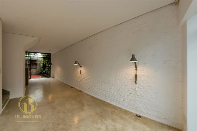 Imagem Sobrado de 100 m², com suíte, churrasqueira e 1 vaga de garagem na Vila Cordeiro