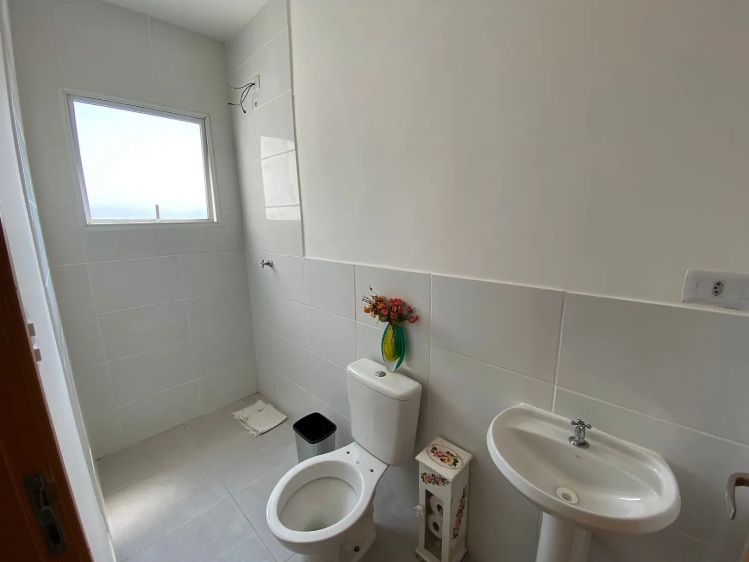 Imagem Apartamento à venda 2 dormitórios com sacada e vista privilegiada para a Serra, Feital, Pindamonhangaba, SP