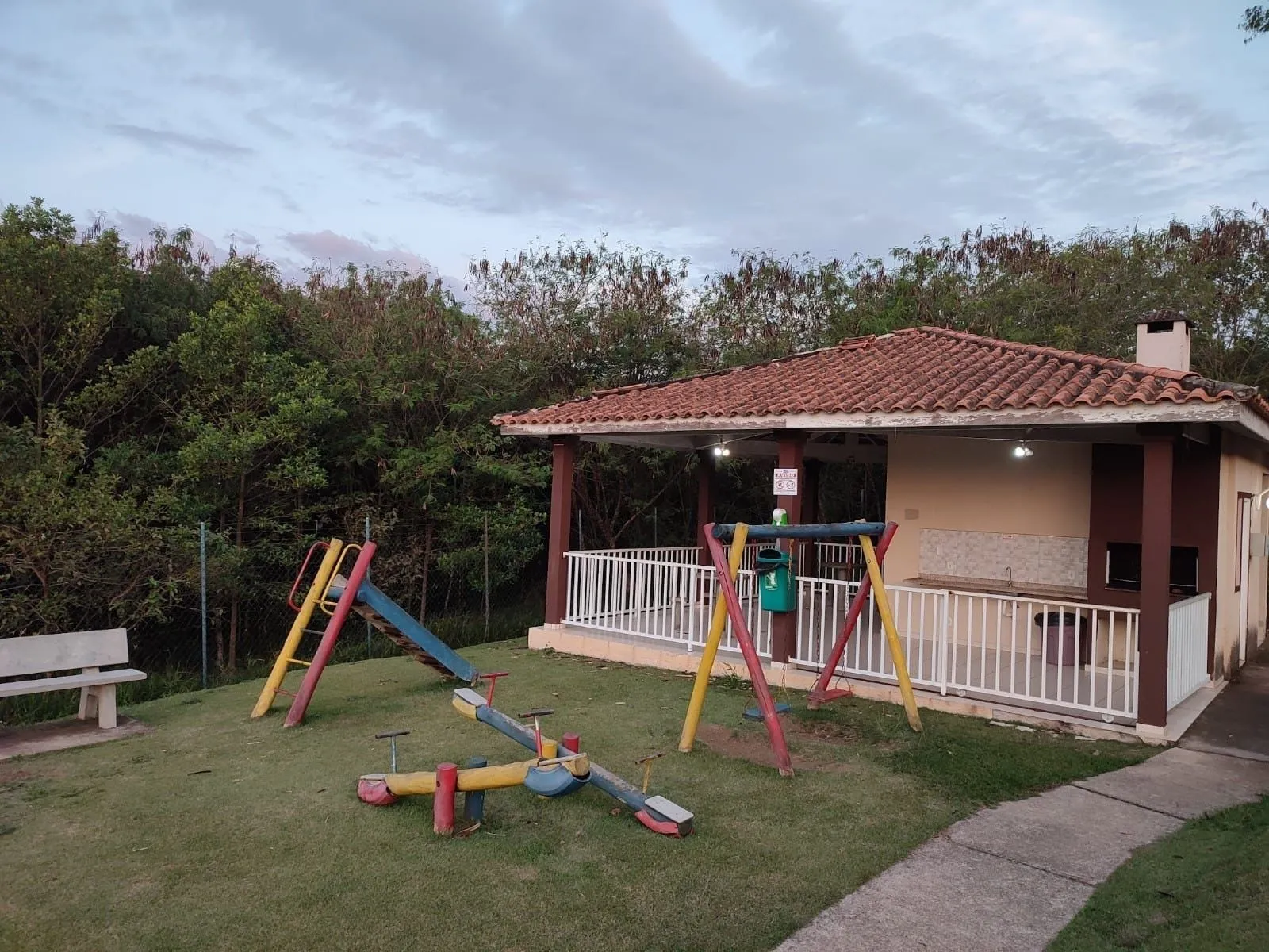Imagem Casa Térrea de 70m², Localizada no Condomínio VILLA DEL REY!