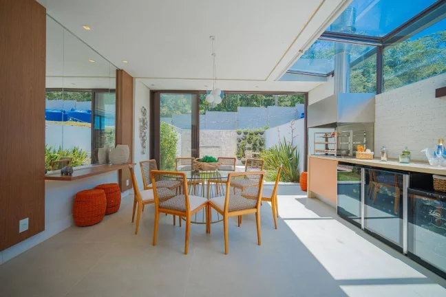 Imagem Casa com 3 Quartos à venda, 130 m² por R$ 990.000 - Jardim Atalaia - Cotia/SP