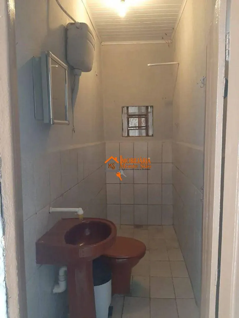 Imagem Sobrado com 6 dormitórios à venda, 1200 m² por R$ 1.279.000,00 - Presidente Dutra - Guarulhos/SP