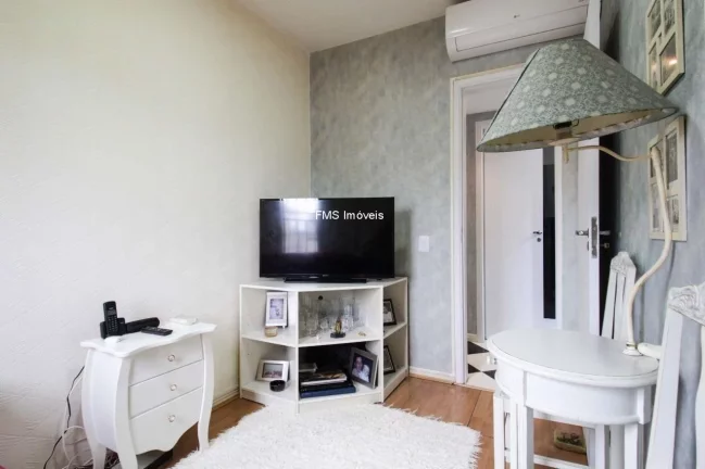 Imagem APARTAMENTO 62m² - 2 DORMITORIOS - 1 VAGA - MOEMA