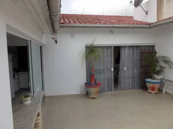 Imagem CASA 3 DORMITORIOS COM PISCINA