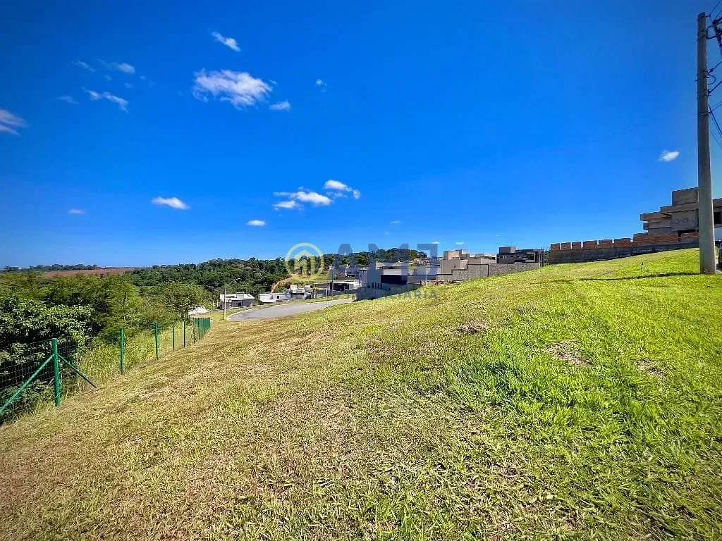 Imagem Oportunidade no Condomínio Jardins Bolonha: lote de 510m² em localização privilegiada, ao lado da reserva natural.