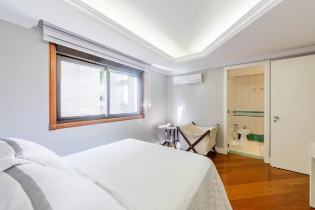 Imagem Apartamento para venda no bairro Moinhos de Vento em Porto Alegre
