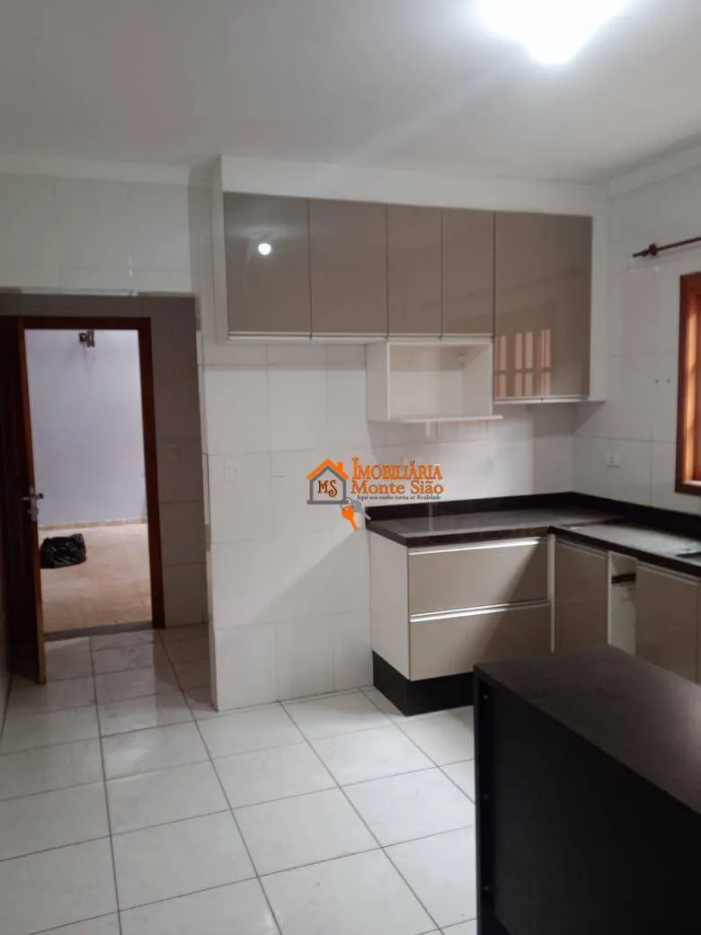 Imagem Sobrado com 3 dormitórios à venda, 180 m² por R$ 630.000,00 - Cidade Parque Alvorada - Guarulhos/SP