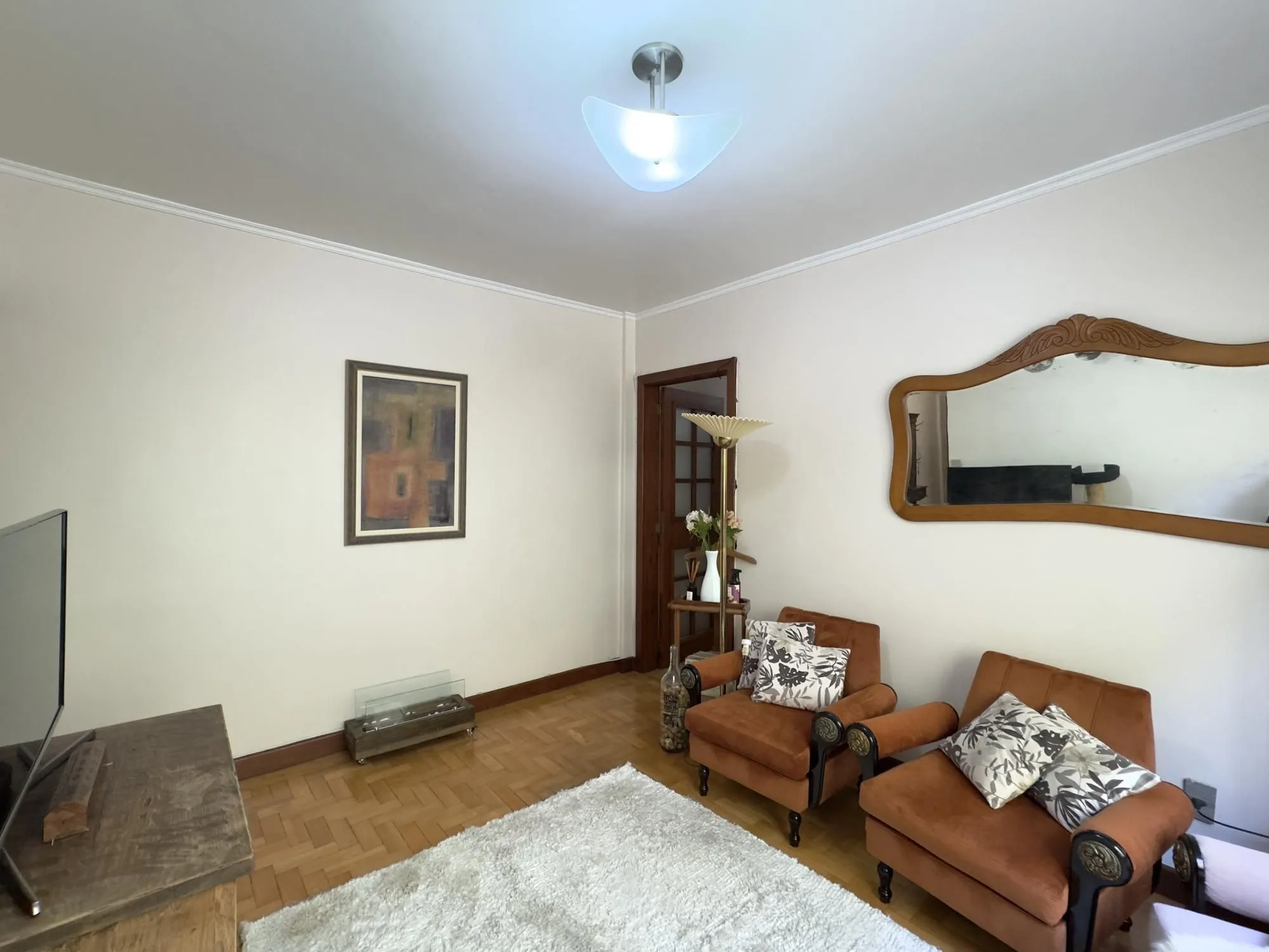 Imagem APARTAMENTO 2 DORMITÓRIOS SUPER CHARMOSO NO BAIRRO CENTRO HISTÓRICO