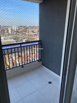 Imagem Apartamento de Luxo na Vila Hamburguesa: 3 quartos, 3 suítes, 3 salas, 5 banheiros e 4 vagas de garagem, 188m², São Paulo-SP.