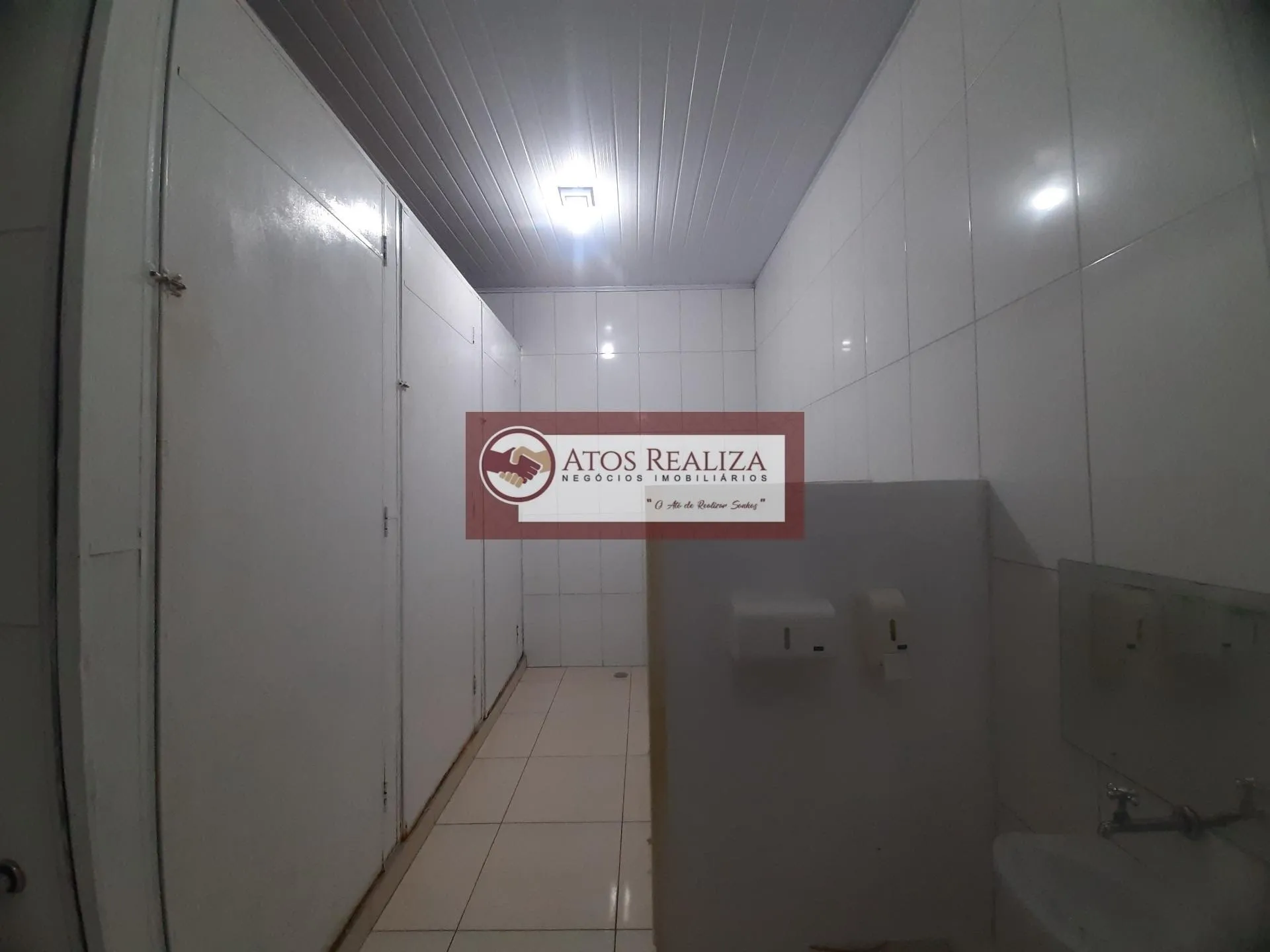 Imagem Prédio Residencial e Comercial em Parque das Árvores SP