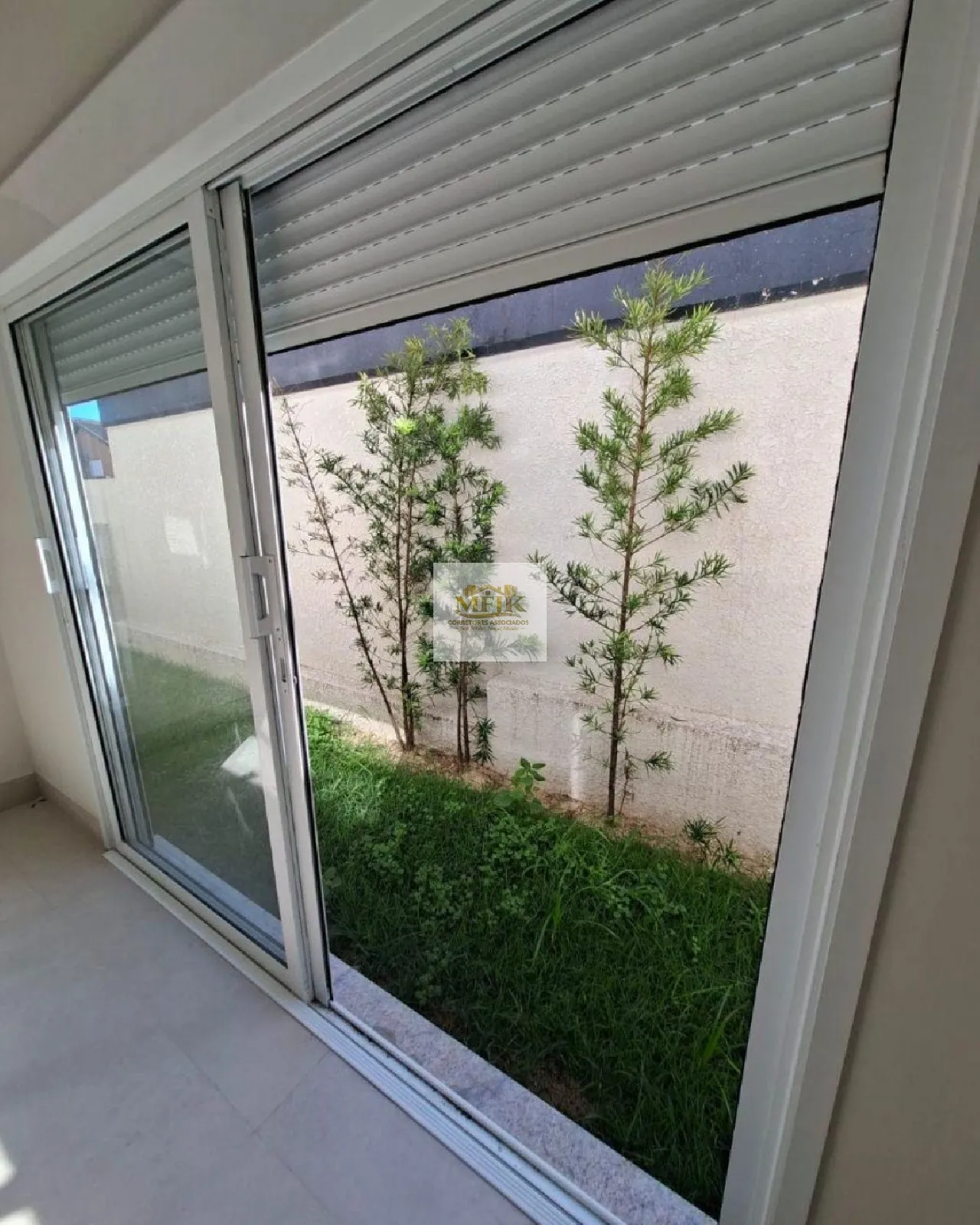 Imagem CASA COM 3 SUITES A VENDA NO ATAMI
