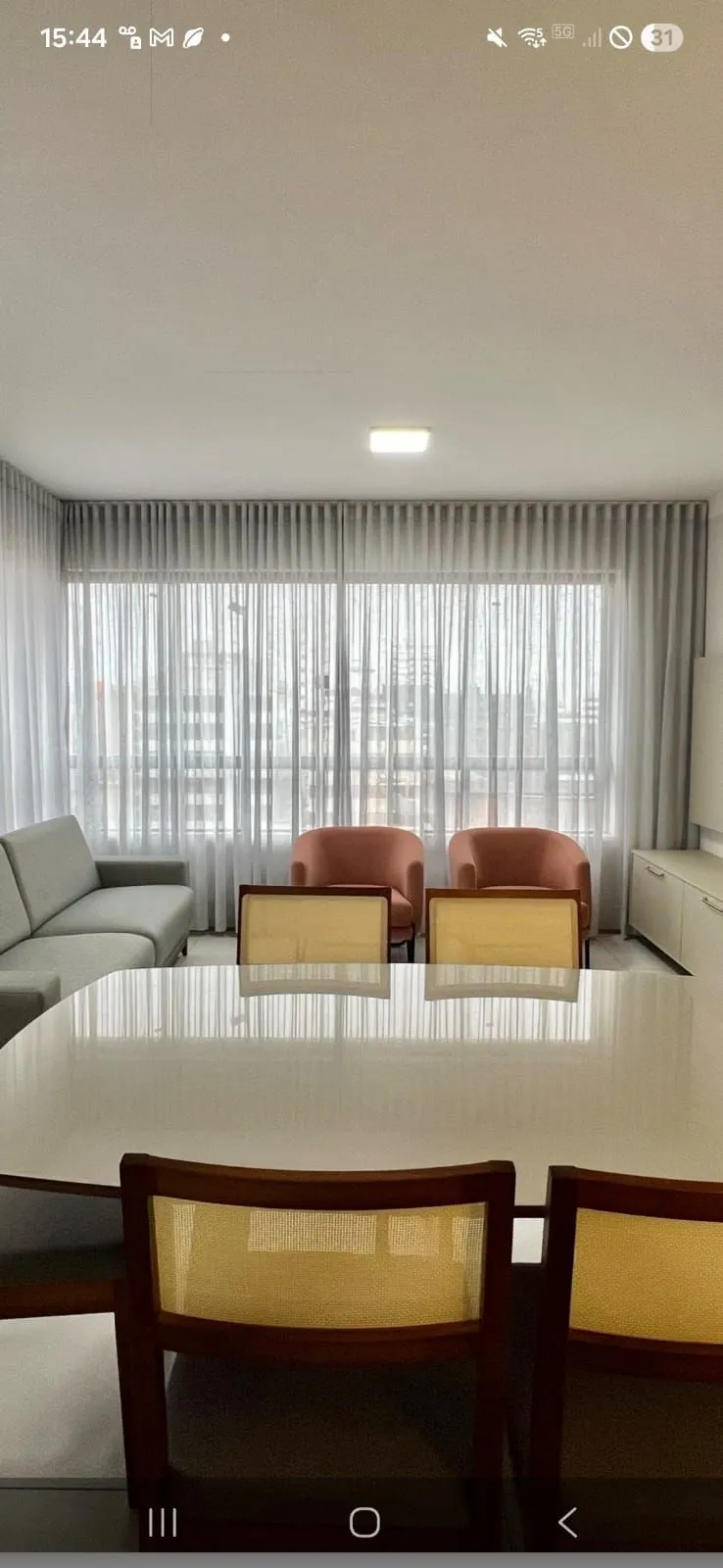 Imagem Apto Vila Àpia, Capão da Canoa, 154m², 03 suítes, lavabo, 2 vagas. Pertinho do mar, de frente pra avenida!