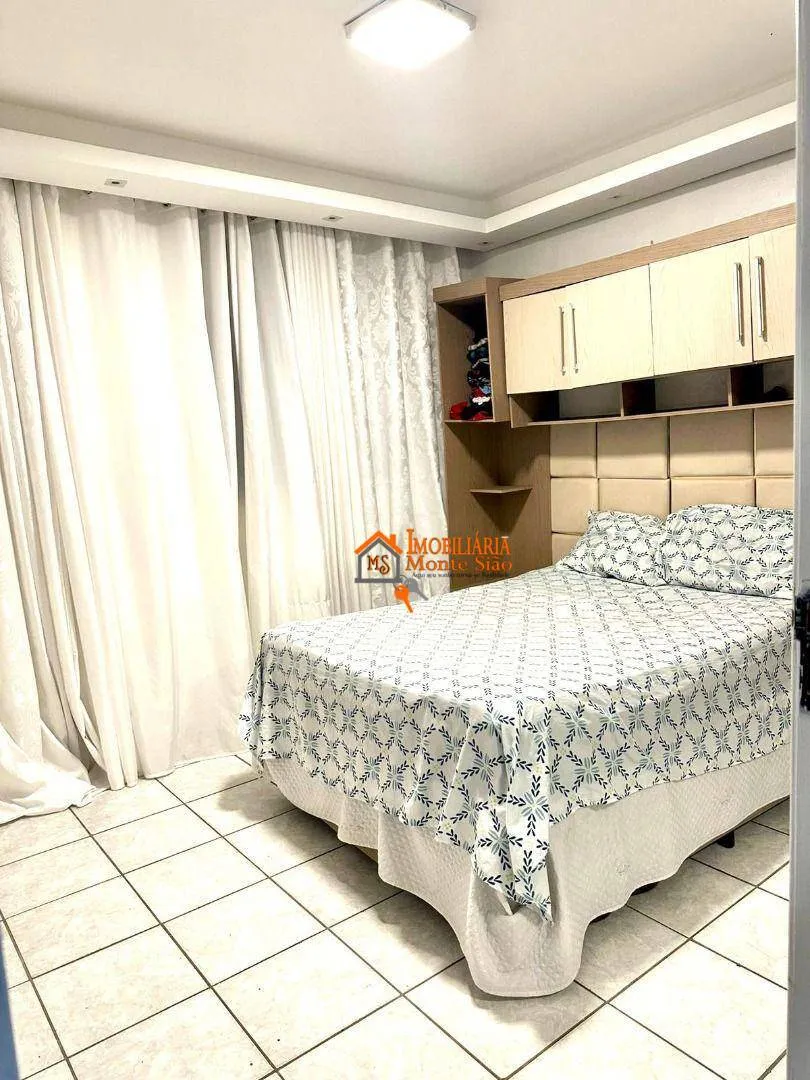 Imagem Apartamento com 2 dormitórios à venda, 52 m² por R$ 220.000,00 - Pimentas - Guarulhos/SP