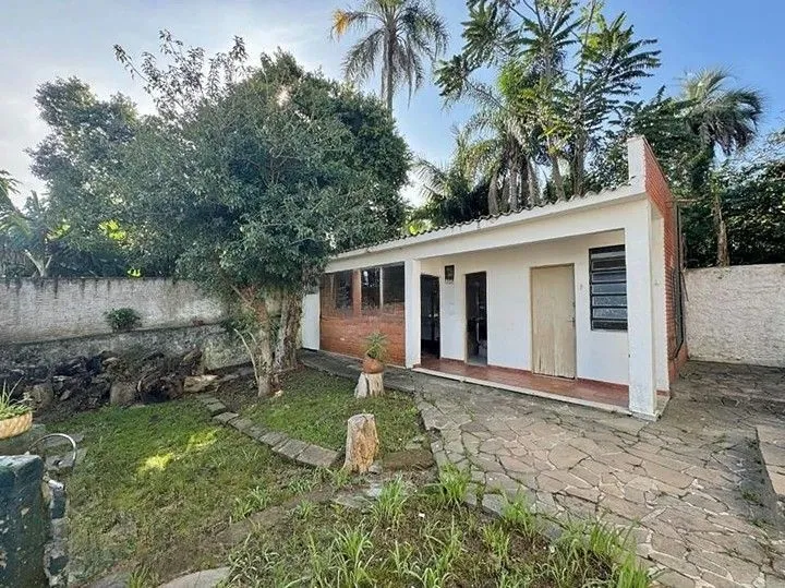 Casa com 250 m² no bairro Nossa Senhora das Graças/ Canoas