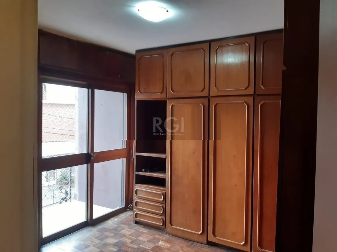 Imagem Apartamento para Venda - 115m², 3 dormitórios, sendo 1 suites, 1 vaga - Petrópolis