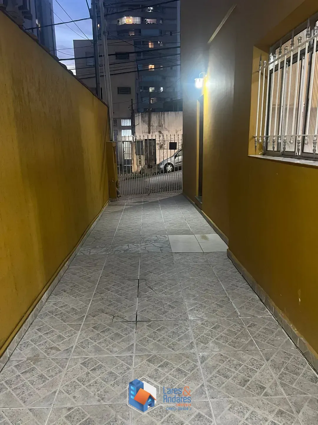 Imagem Sobrado para venda em Vila Pompéia com 3 quartos, 76m²
