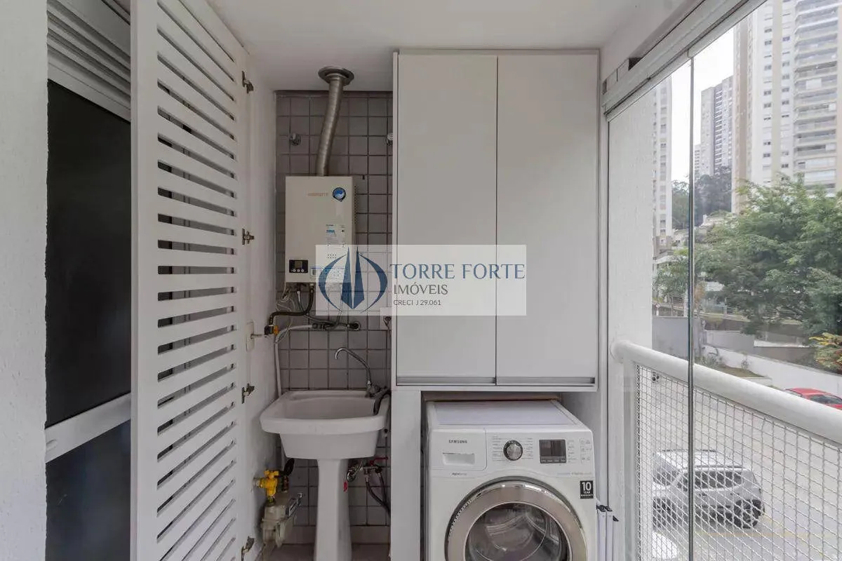 Imagem Lindo apartamento mobiliado, com 66 m², 2 dorms., sendo 1 suíte, 1 vaga