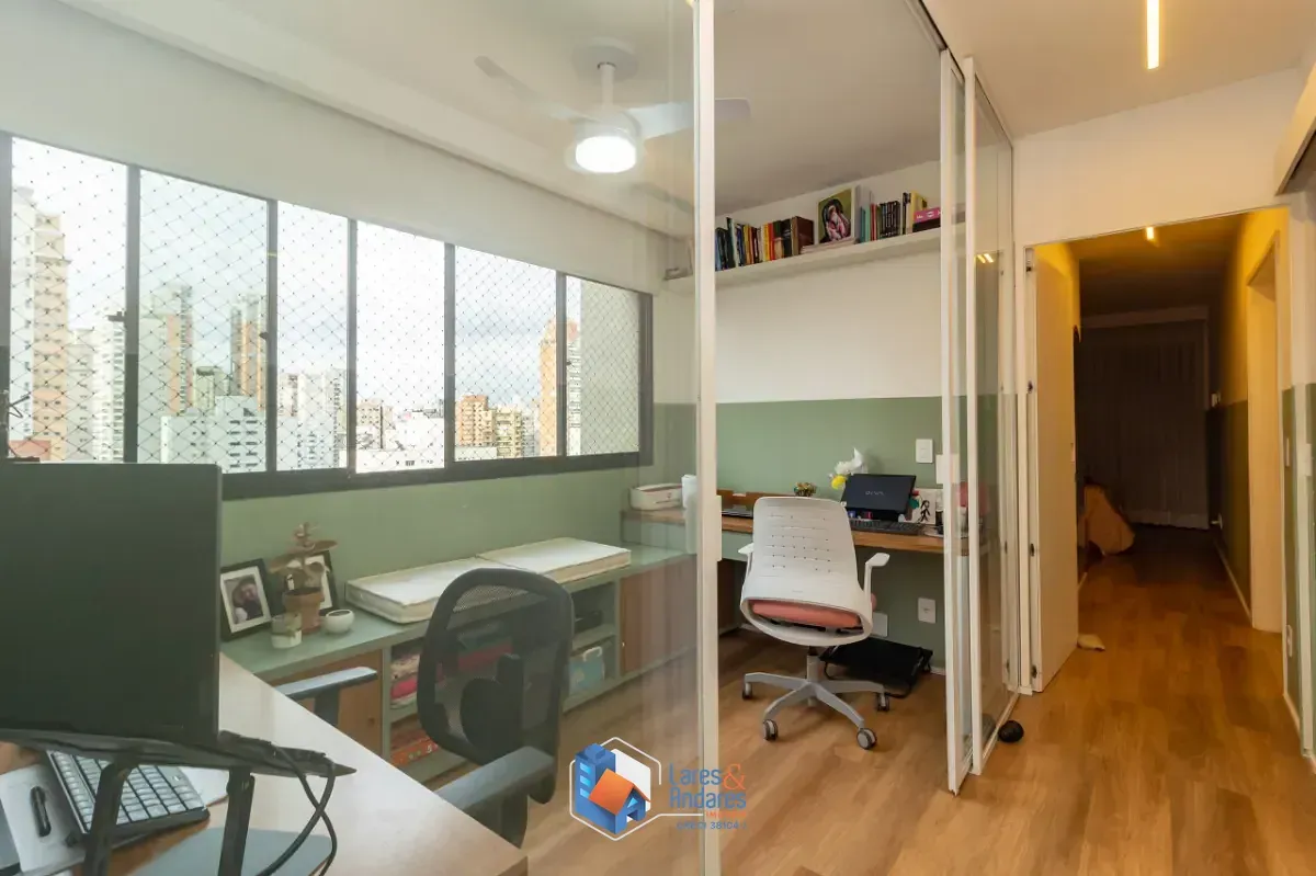 Imagem Apartamento para venda em Moema com 3 quartos, sendo 1 suíte, 152m²