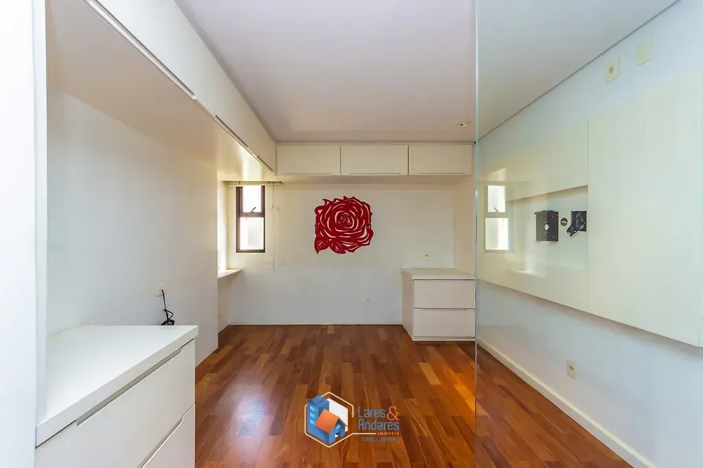 Imagem Apartamento à venda 3 Quartos 3 Suites 3 Vagas 198M² Moema São Paulo - SP