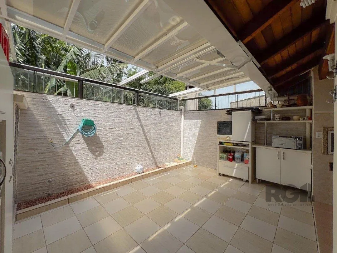 Imagem Casa Condominio para Venda - 202m², 3 dormitórios, sendo 1 suites, 2 vagas - Ipanema/ Jardim Verde