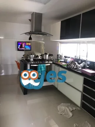 Imagem Casa 4 quartos em condomínio