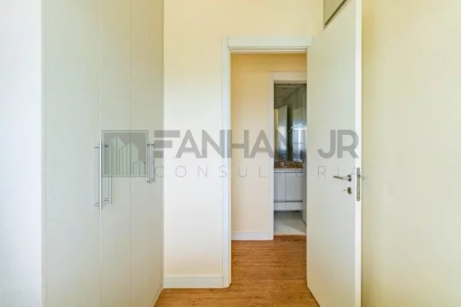 Imagem Imperdível apartamento de 2 quartos com suíte e 2 vagas em Pinheiros, São Paulo-SP: agende sua visita agora!