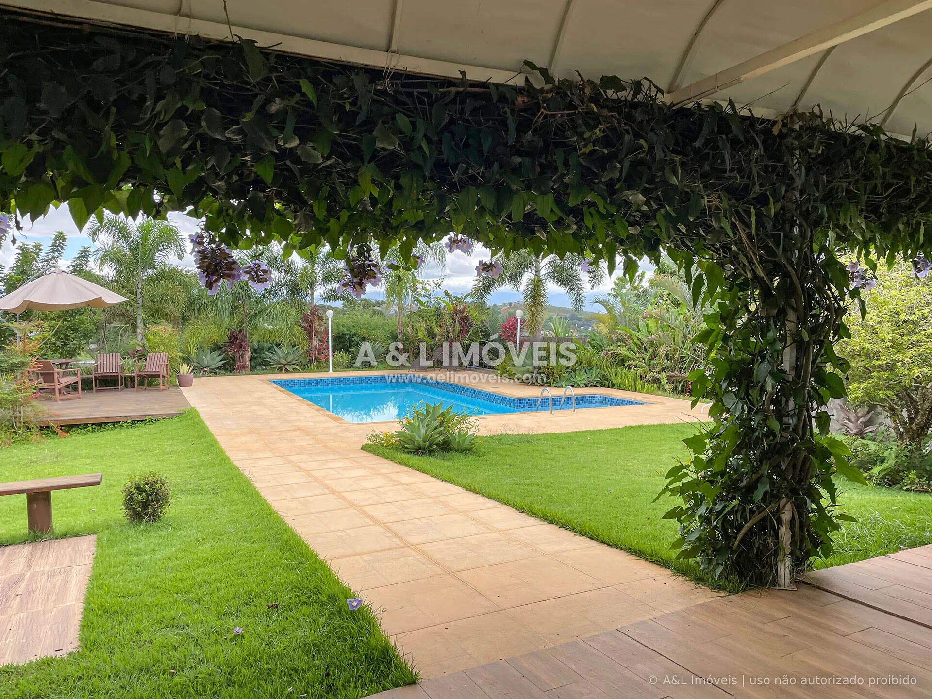 Imagem Casa à venda em Taubaté | terreno de 2.000 m² e 6 vagas