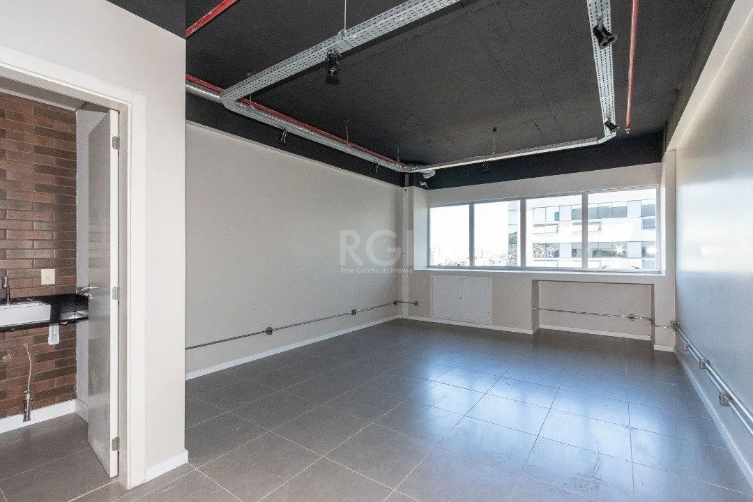 Imagem Conjunto/Sala para Venda - 34.91m², 0 dormitórios, 1 vaga - Central Parque