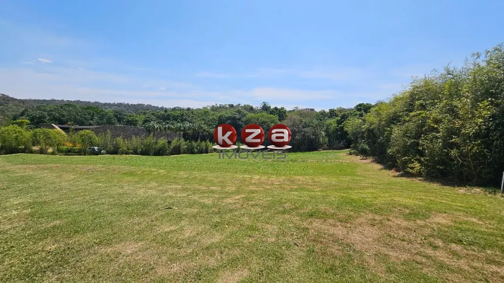 Imagem Terreno de 3.181m² à venda no Condomínio Quinta da Baroneza em Bragança Paulista-SP