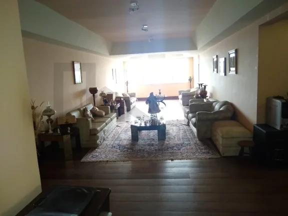 Imagem CASAL IMÓVEIS VENDE APARTAMENTO ED CRISTO REI 4 SUÍTES + 2 VGS 360 M2