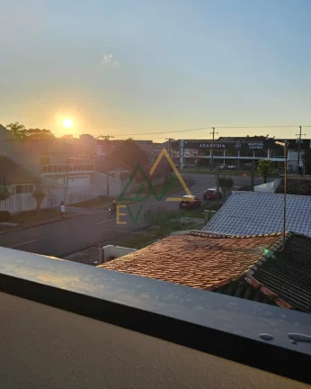 Imagem Sobrado Alto Padrão com Terraço no Cajuru