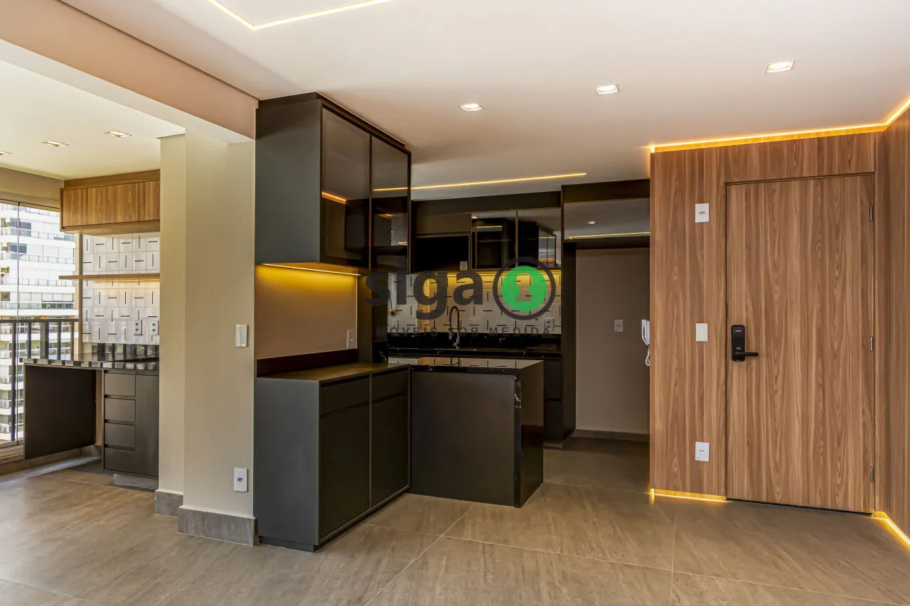 Imagem APARTAMENTO Á VENDA NO PANAMBY COM 3 QUARTOS E 2 VAGAS, REFORMADO!