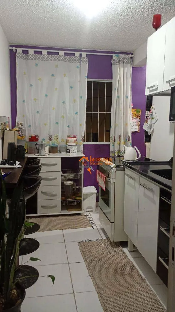 Imagem Apartamento com 2 dormitórios à venda, 45 m² por R$ 145.000,00 - Vila Alzira - Guarulhos/SP