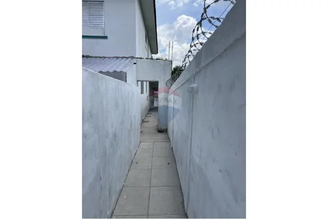 Imagem Casa 150 m² Shopping Interlagos 2 Dormitórios 2 Vagas e Casa nos fundos