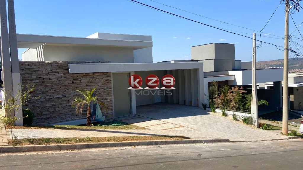 Foto do imóvel Casa de luxo em condomínio: 3 quartos, 3 suítes, 2 salas, 4 banheiros, 2 vagas, 157,49m² em Valinhos-SP.