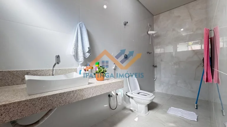Imagem Casa á venda no bairro Recanto - Ipatinga