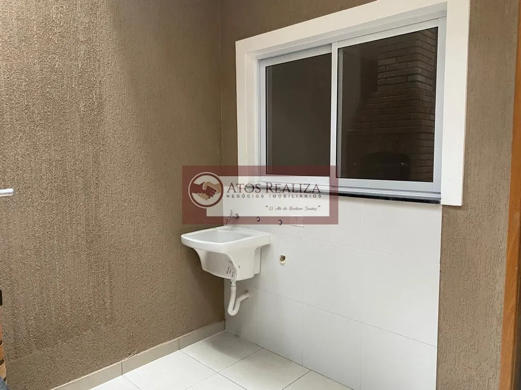 Imagem Sobrado à venda em Jardim Sabará, São Paulo: 100m², 2 dormitórios, 1 suíte e 3 banheiros por R$ 620.000