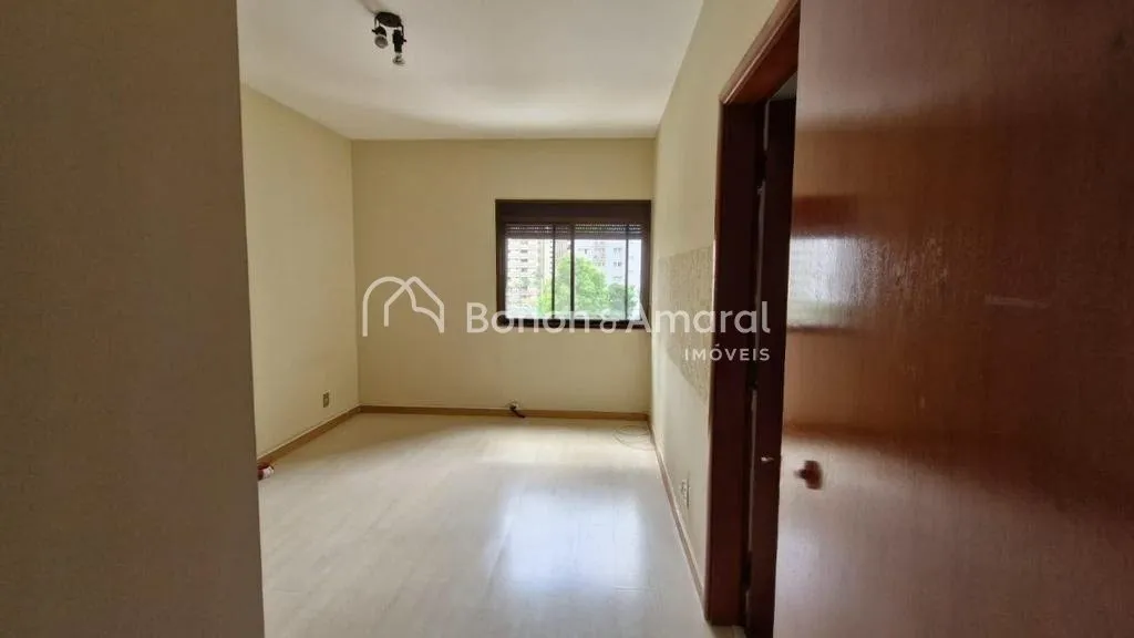 Imagem Apartamento à venda no Edifício Sevilha Plaza no Cambuí em Campinas
