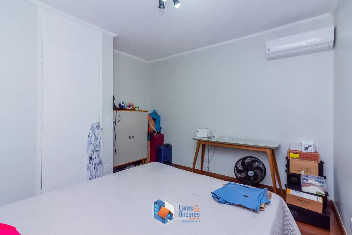 Imagem Sobrado para venda em Conjunto Residencial Vista Verde com 2 quartos, 78m²