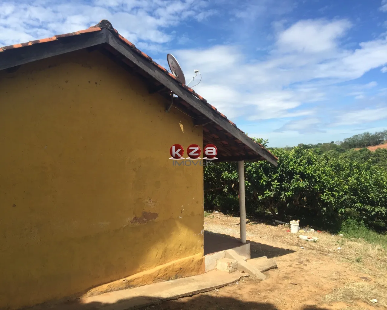Imagem Sítio à venda em Valinhos-SP, bairro Macuco: 1 quarto, 1 banheiro, 32.000m² de área! Aproveite esta oportunidade!